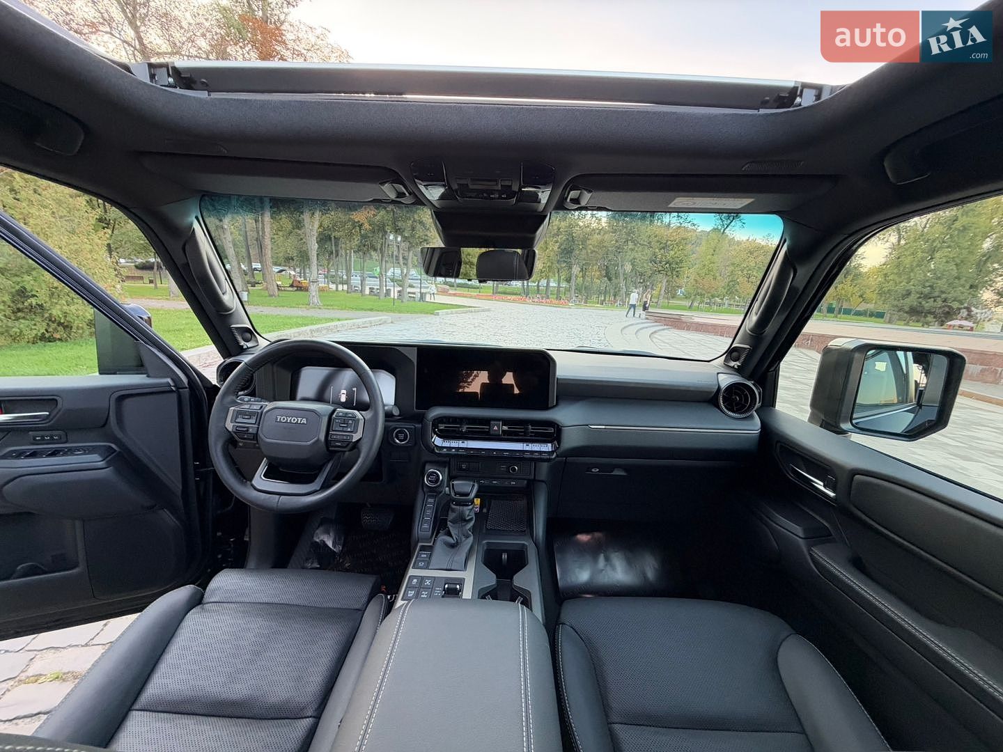 Toyota Land Cruiser Prado 2026 VIN JTEAA3AJ60K046331 фото оголошення 55 з 272