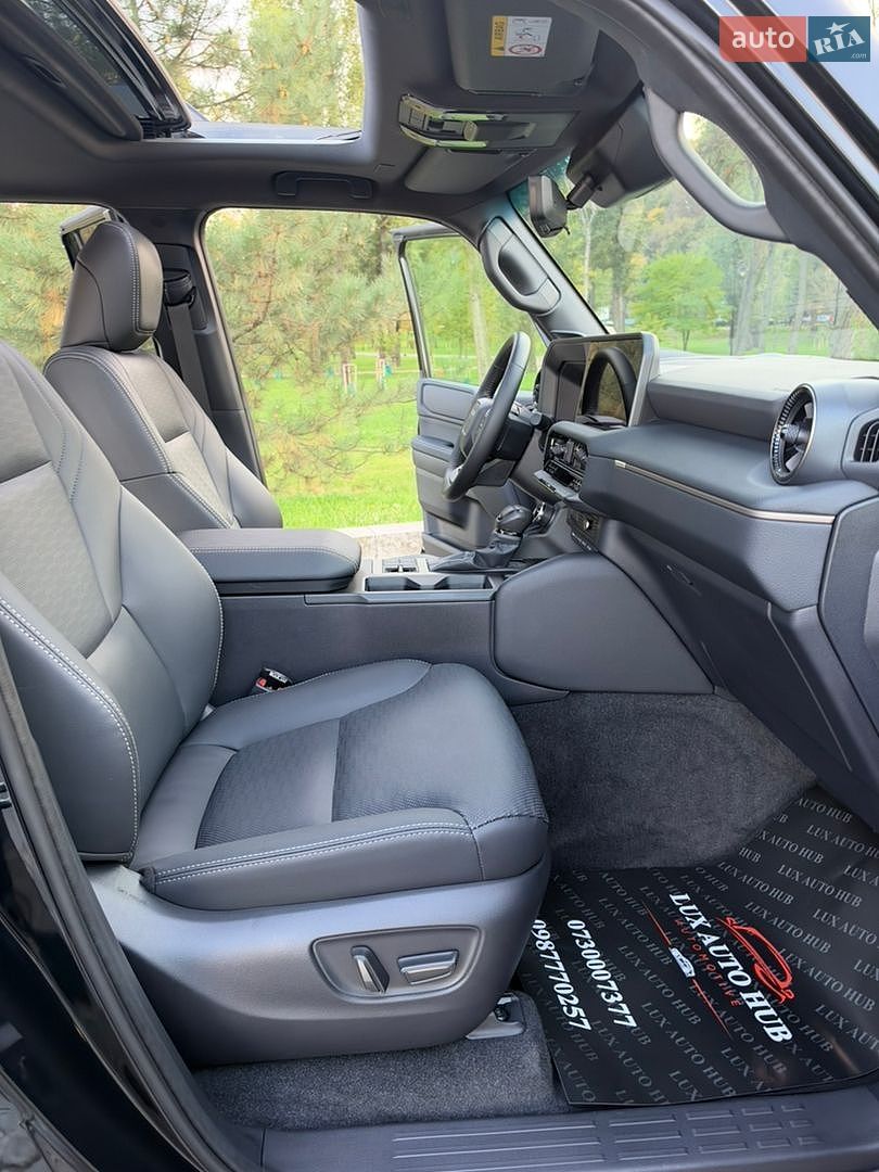 Toyota Land Cruiser Prado 2026 VIN JTEAA3AJ60K046331 фото оголошення 63 з 272