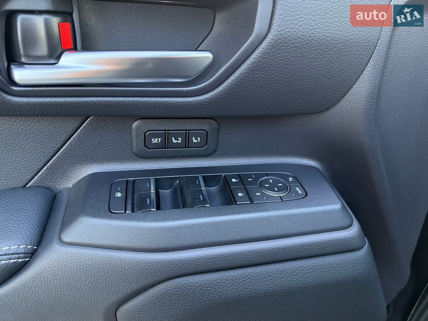 Toyota Land Cruiser Prado 2026 VIN JTEAA3AJ60K046331 фото оголошення 90 з 272