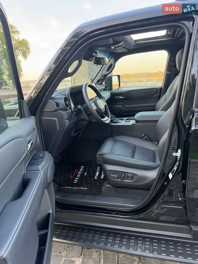 Toyota Land Cruiser Prado 2026 VIN JTEAA3AJ60K046331 фото оголошення 85 з 272