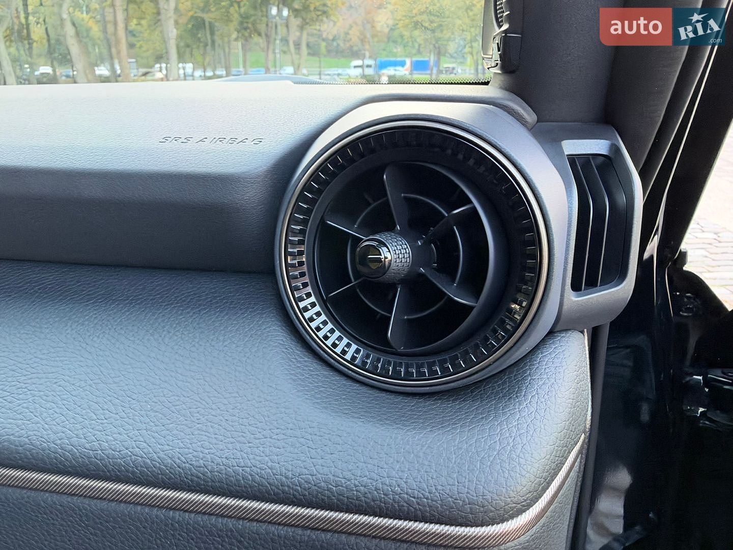 Toyota Land Cruiser Prado 2026 VIN JTEAA3AJ60K046331 фото оголошення 101 з 272