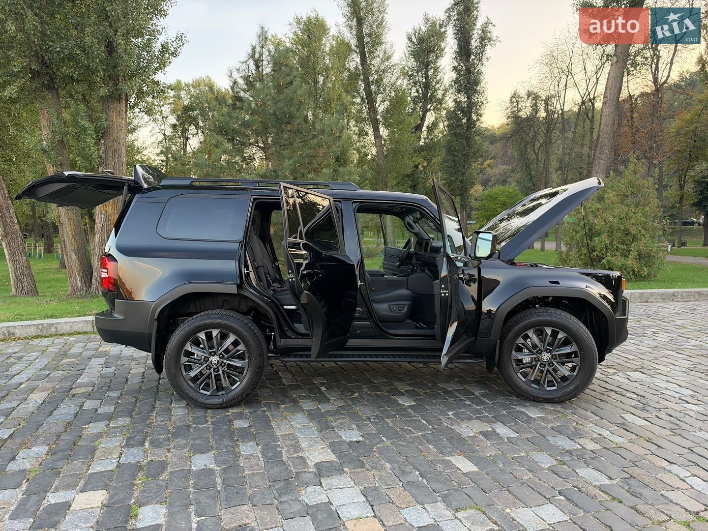 Toyota Land Cruiser Prado 2026 VIN JTEAA3AJ60K046331 фото оголошення 117 з 272