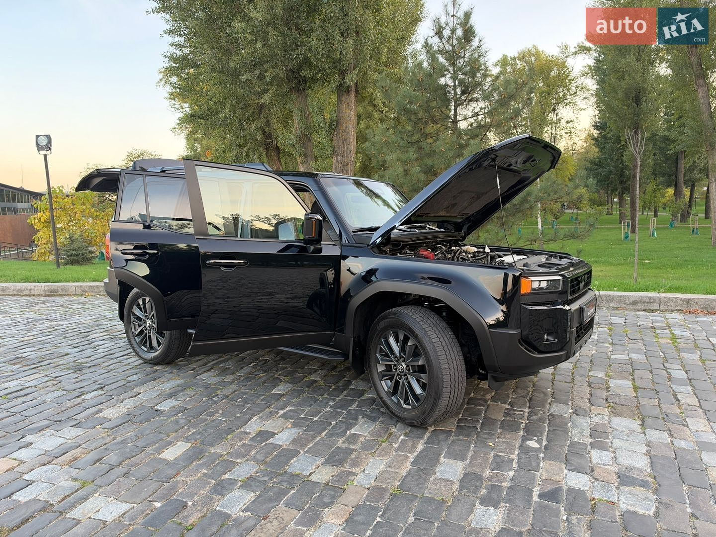 Toyota Land Cruiser Prado 2026 VIN JTEAA3AJ60K046331 фото оголошення 118 з 272