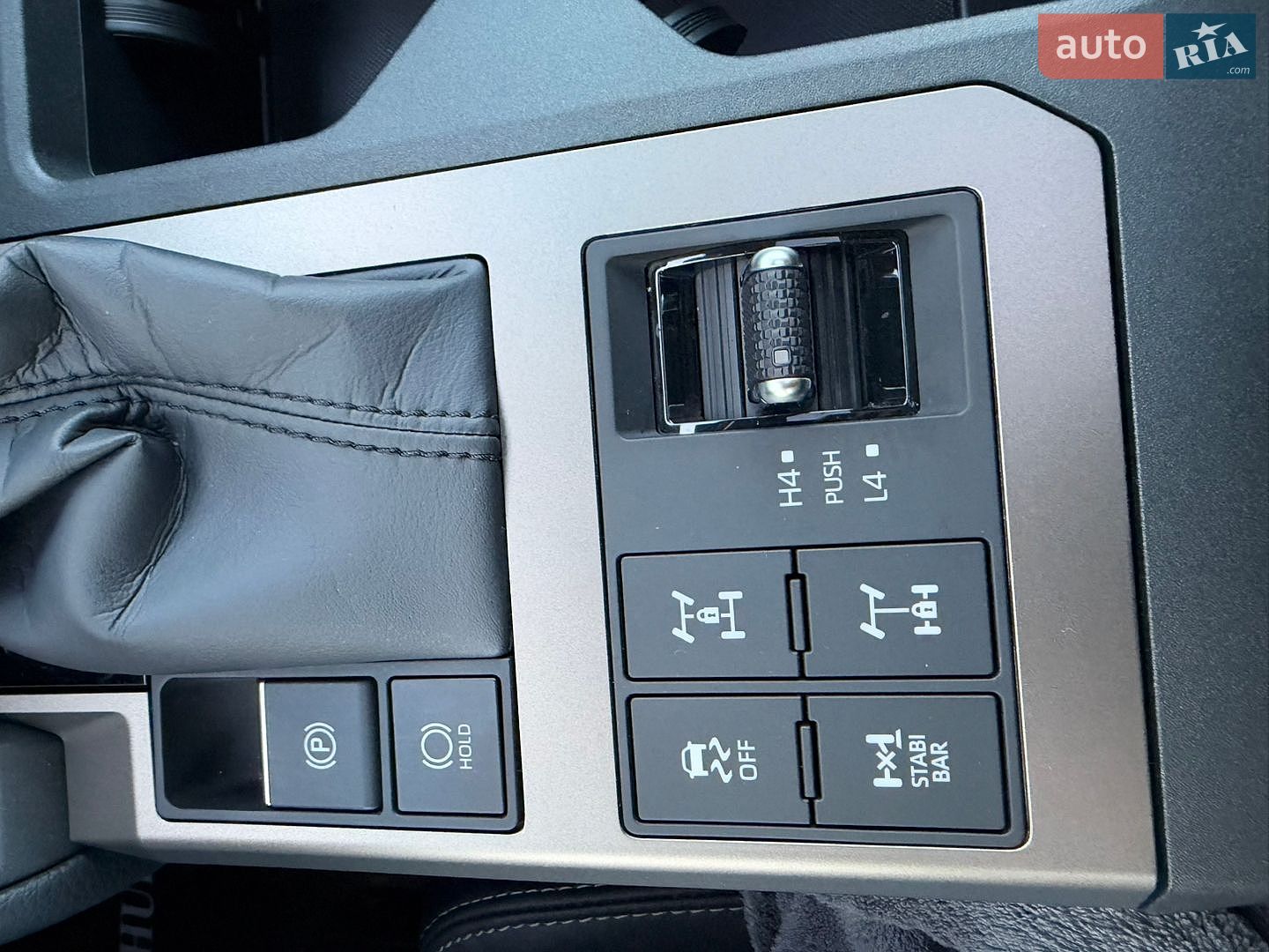 Toyota Land Cruiser Prado 2026 VIN JTEAA3AJ60K046331 фото оголошення 141 з 272