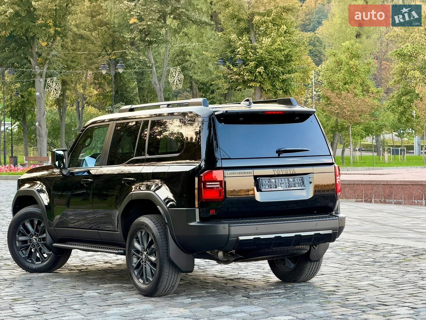Toyota Land Cruiser Prado 2026 VIN JTEAA3AJ60K046331 фото оголошення 200 з 272