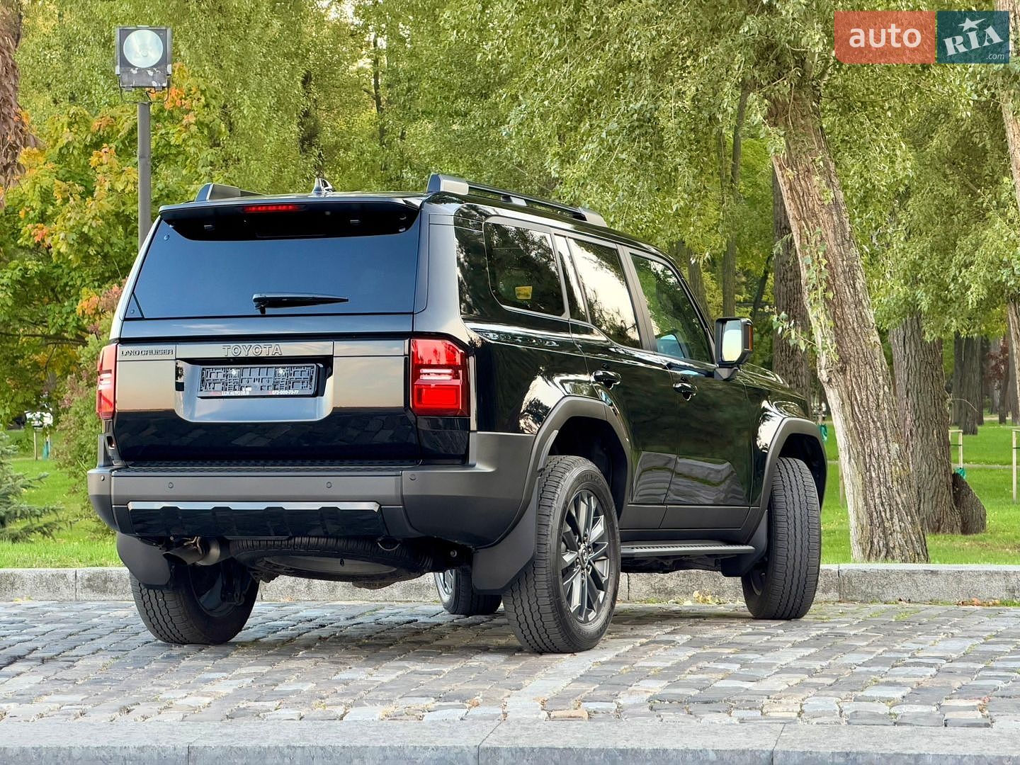 Toyota Land Cruiser Prado 2026 VIN JTEAA3AJ60K046331 фото оголошення 229 з 272