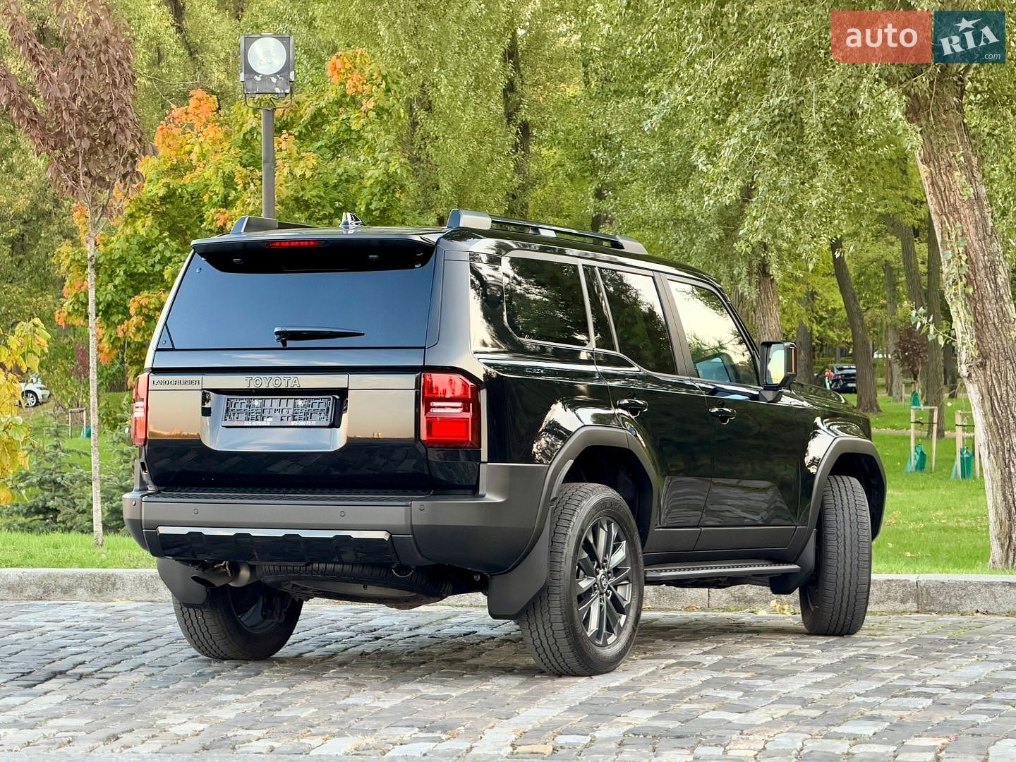 Toyota Land Cruiser Prado 2026 VIN JTEAA3AJ60K046331 фото оголошення 230 з 272