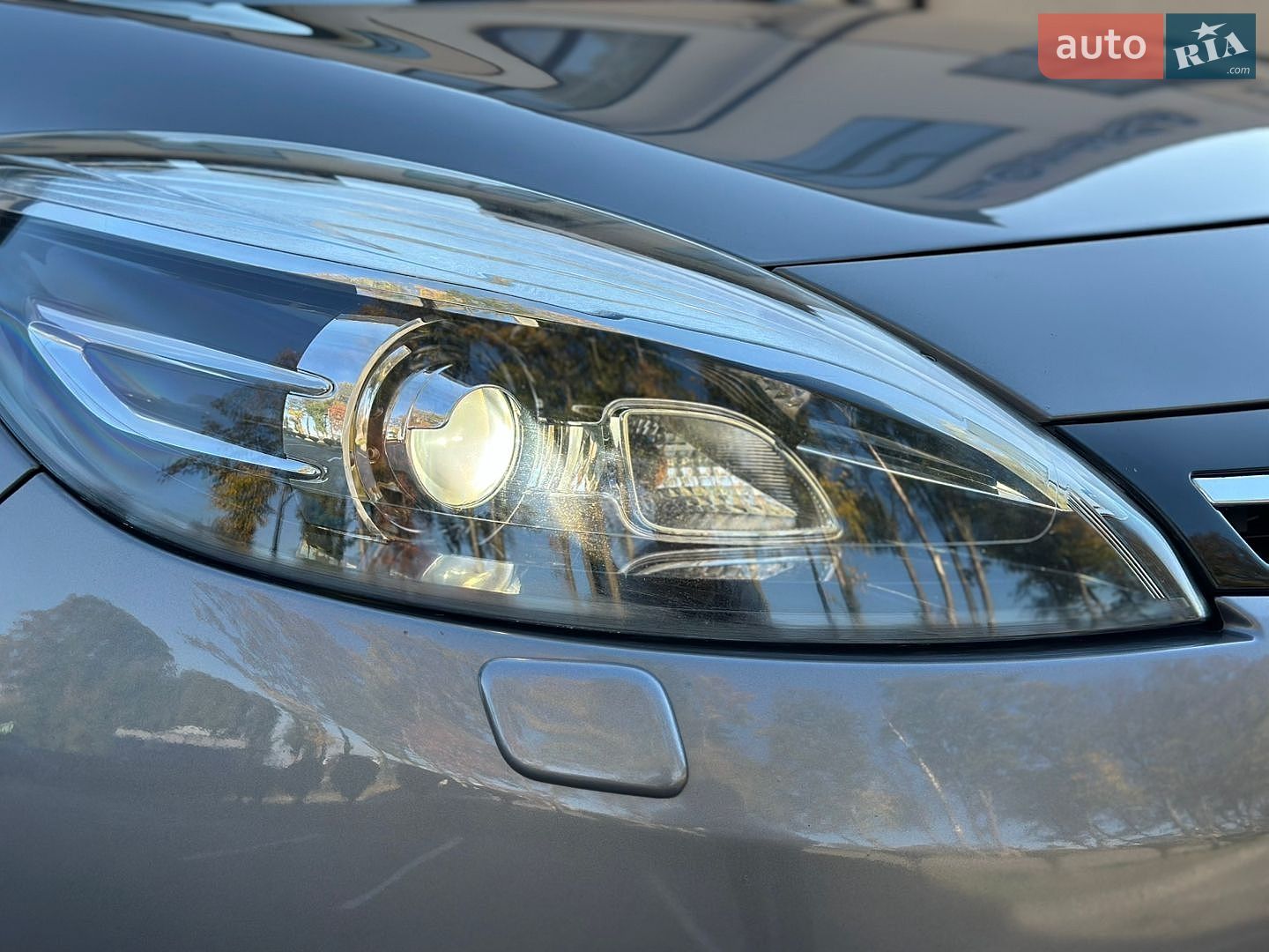 Renault Grand Scenic 2015 VIN VF1JZNAA652850565 фото оголошення 13 з 129