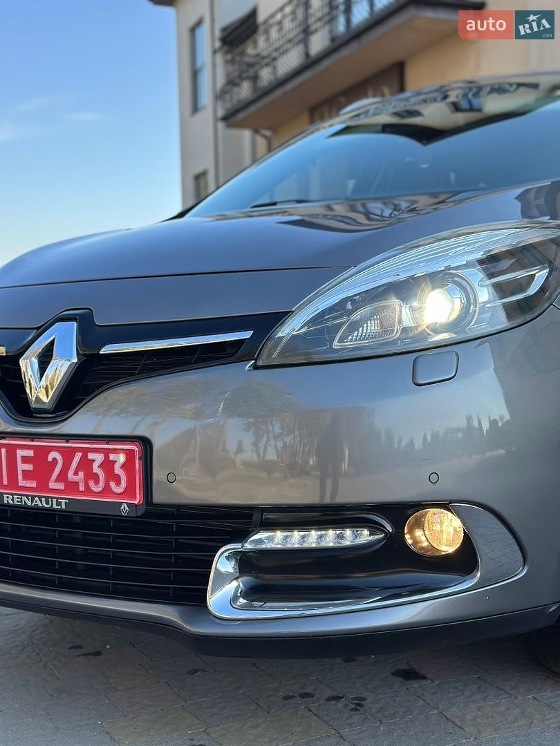 Renault Grand Scenic 2015 VIN VF1JZNAA652850565 фото оголошення 17 з 129