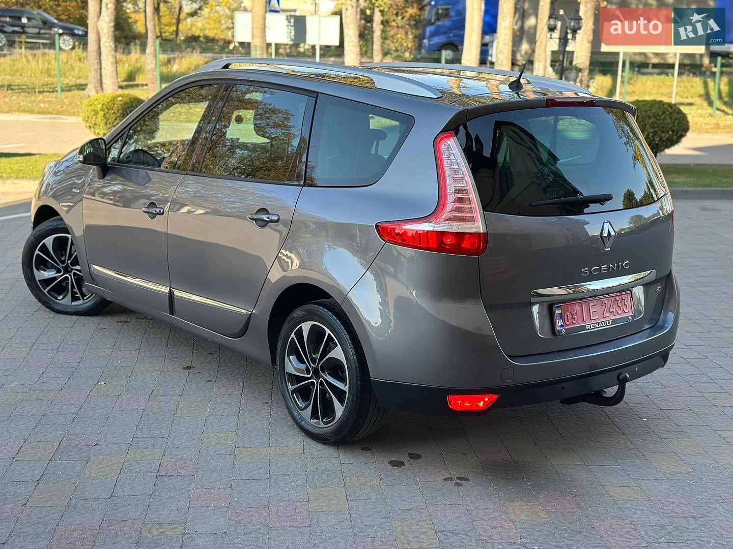 Renault Grand Scenic 2015 VIN VF1JZNAA652850565 фото оголошення 27 з 129