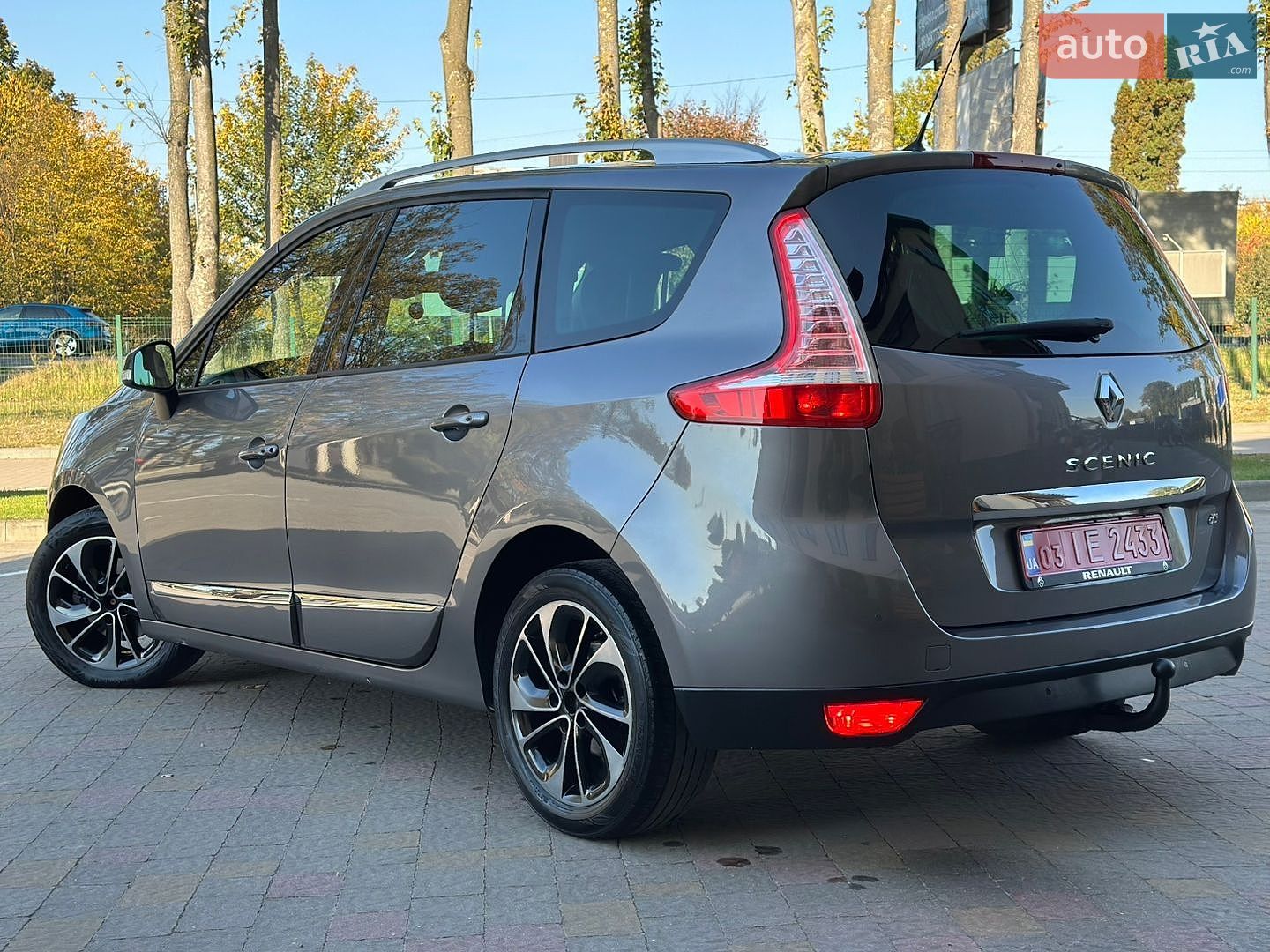 Renault Grand Scenic 2015 VIN VF1JZNAA652850565 фото оголошення 26 з 129