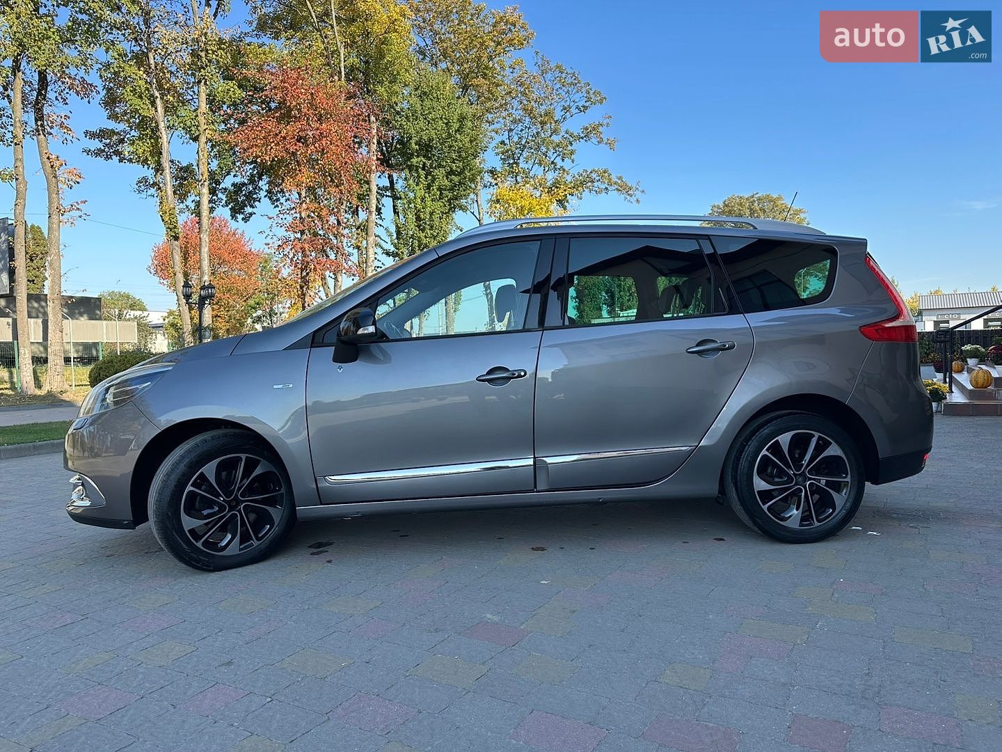 Renault Grand Scenic 2015 VIN VF1JZNAA652850565 фото оголошення 39 з 129