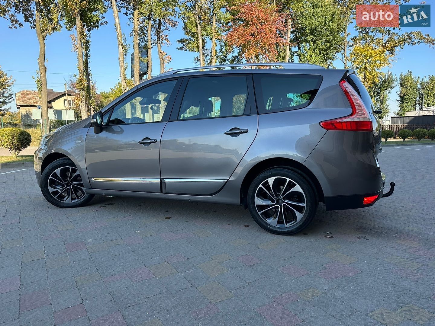 Renault Grand Scenic 2015 VIN VF1JZNAA652850565 фото оголошення 38 з 129