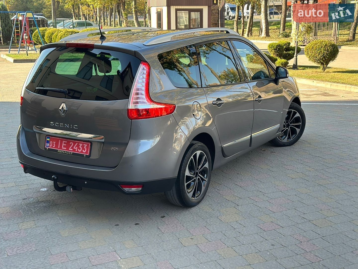Renault Grand Scenic 2015 VIN VF1JZNAA652850565 фото оголошення 44 з 129