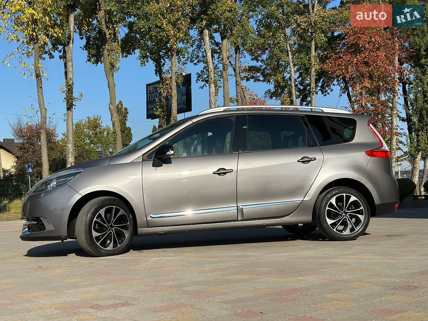 Renault Grand Scenic 2015 VIN VF1JZNAA652850565 фото оголошення 59 з 129