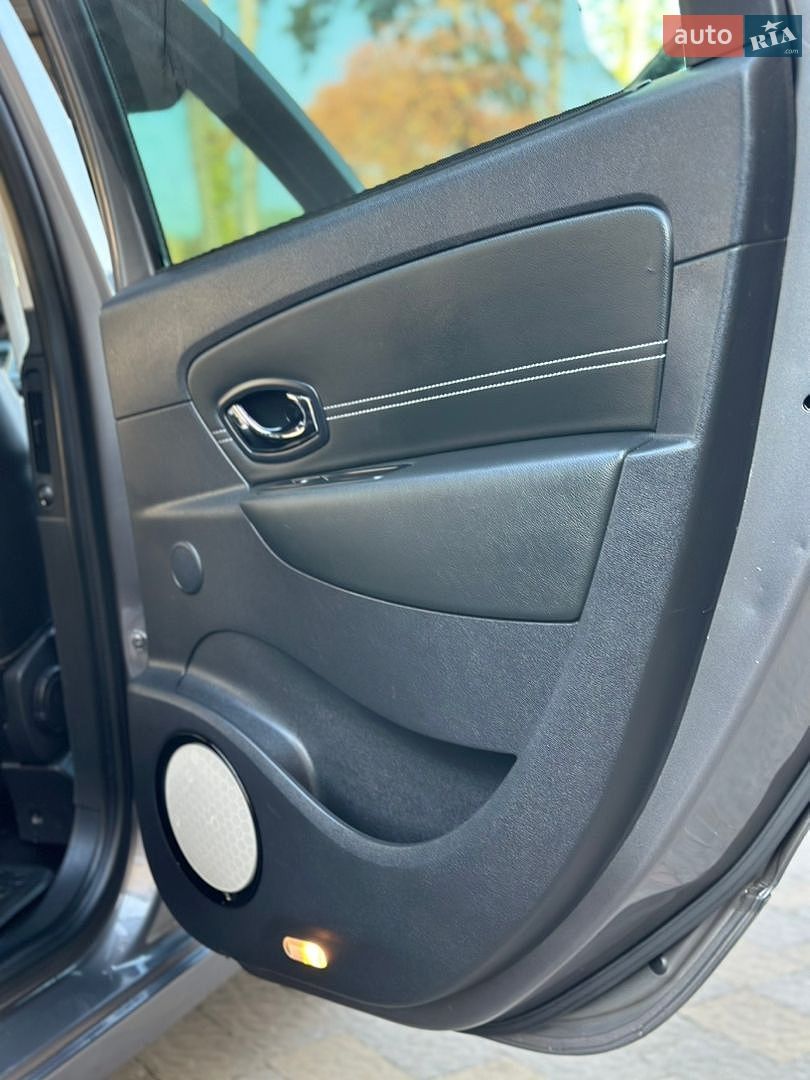 Renault Grand Scenic 2015 VIN VF1JZNAA652850565 фото оголошення 79 з 129