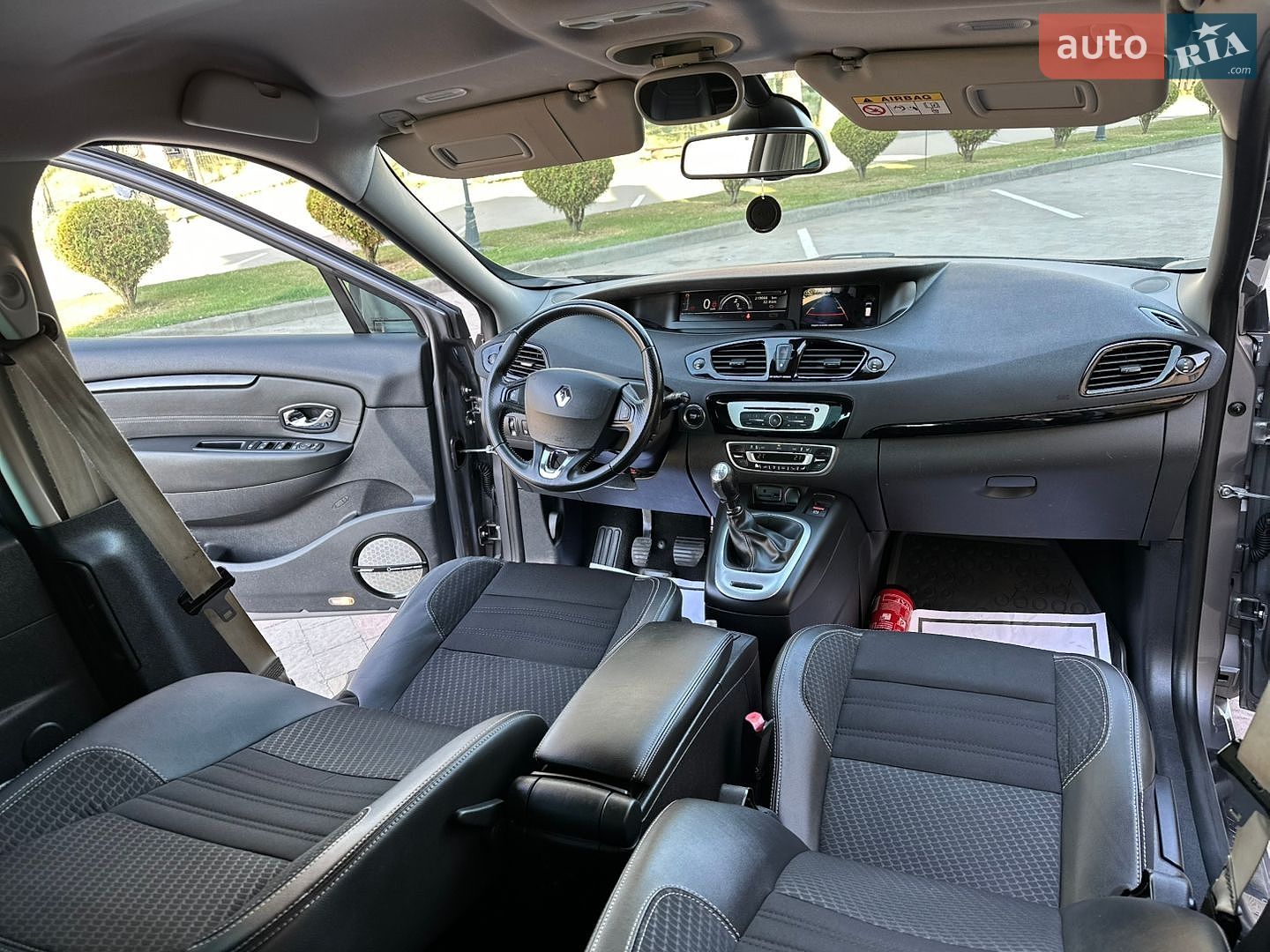 Renault Grand Scenic 2015 VIN VF1JZNAA652850565 фото оголошення 109 з 129