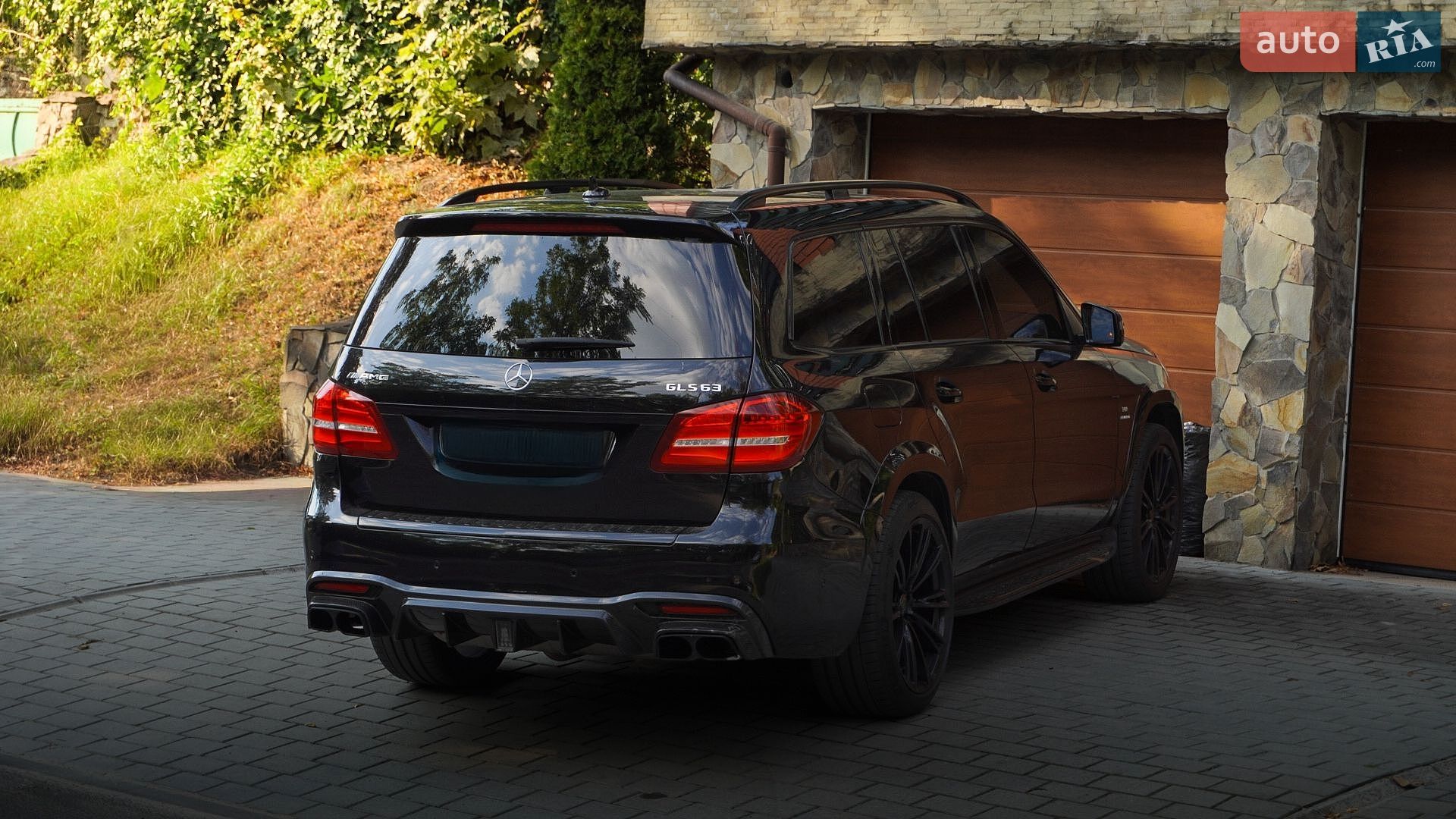 Mercedes-Benz GLS-Class 2017 VIN 4JGDF7FE9JA998362 фото оголошення 11 з 28