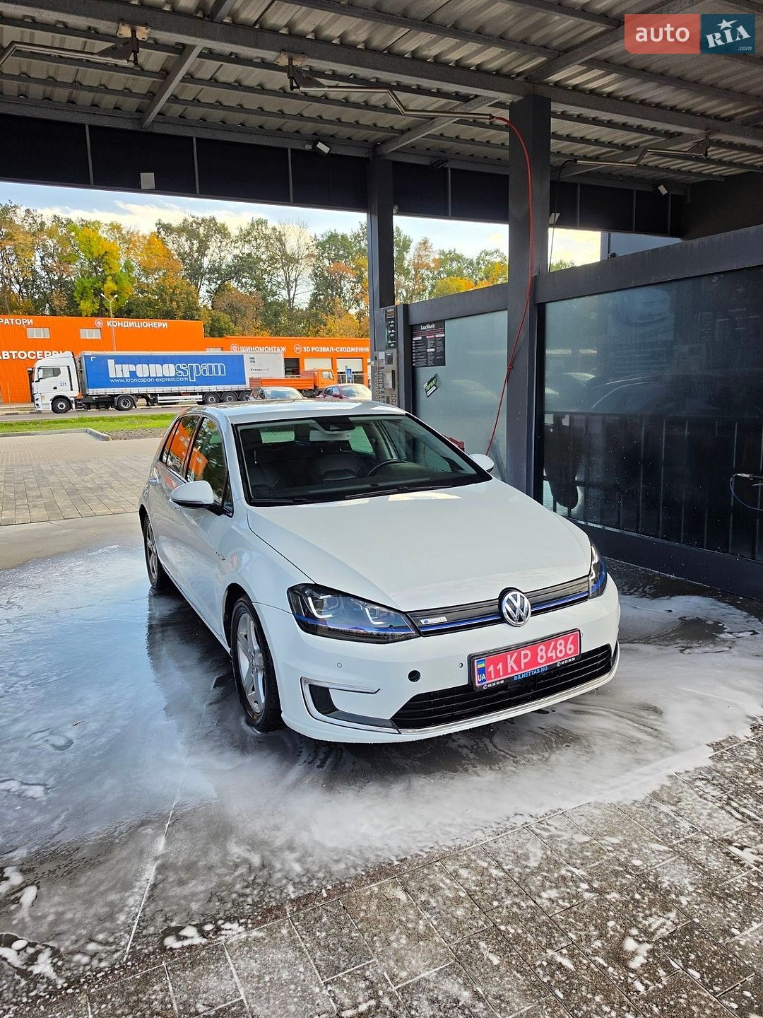 Volkswagen e-Golf 2015 VIN WVWZZZAUZEW900392 фото оголошення 35 з 36