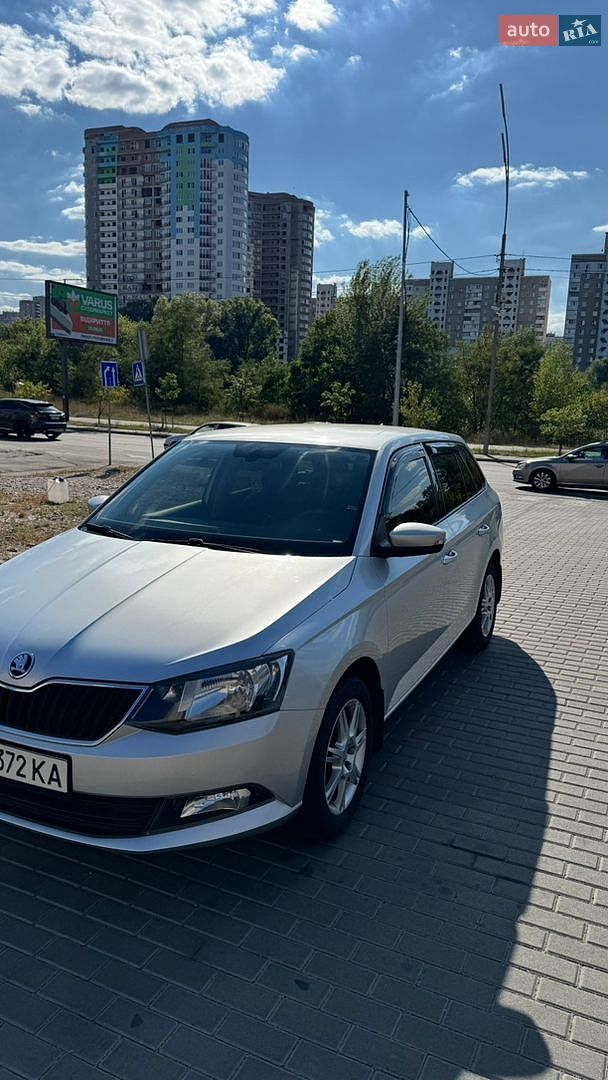 Skoda Fabia 2017 VIN TMBJN4NJ8HB500700 фото оголошення 8 з 31