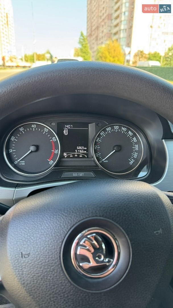 Skoda Fabia 2017 VIN TMBJN4NJ8HB500700 фото оголошення 17 з 31