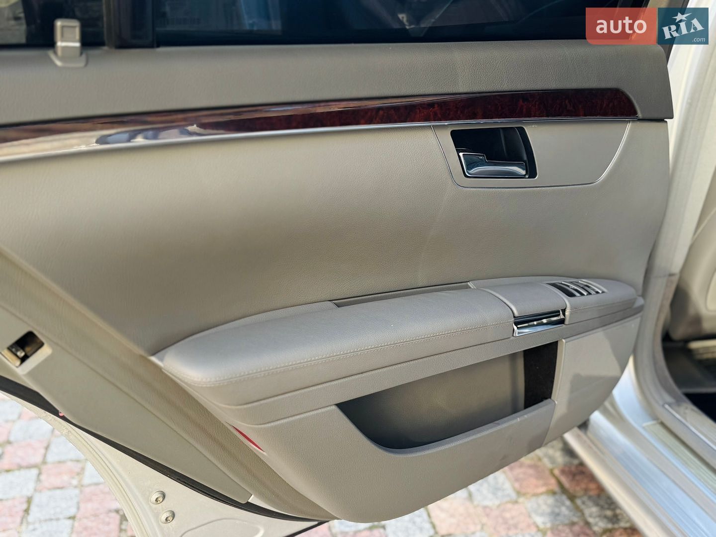 Mercedes-Benz S-Class 2008 VIN WDDNG86XX8A183827 фото оголошення 33 з 41