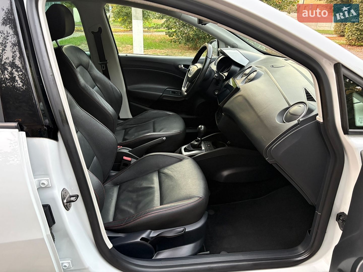SEAT Ibiza 2013 VIN VSSBD66J6DR073874 фото оголошення 8 з 38