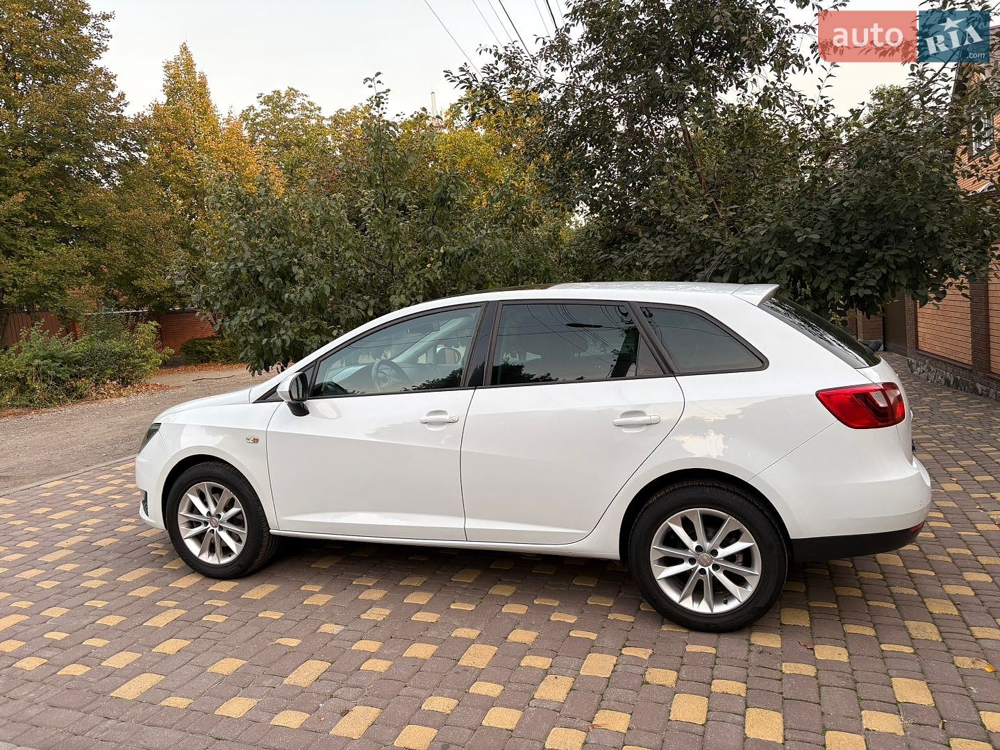 SEAT Ibiza 2013 VIN VSSBD66J6DR073874 фото оголошення 6 з 38