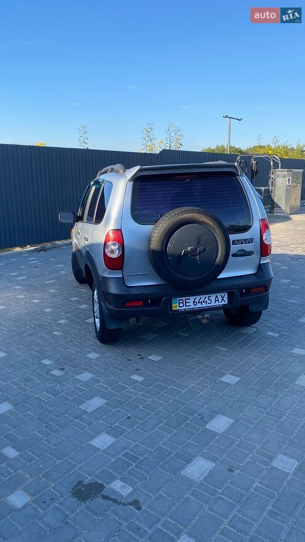 Chevrolet Niva 2010 VIN X9L212300A0313955 фото оголошення 6 з 8