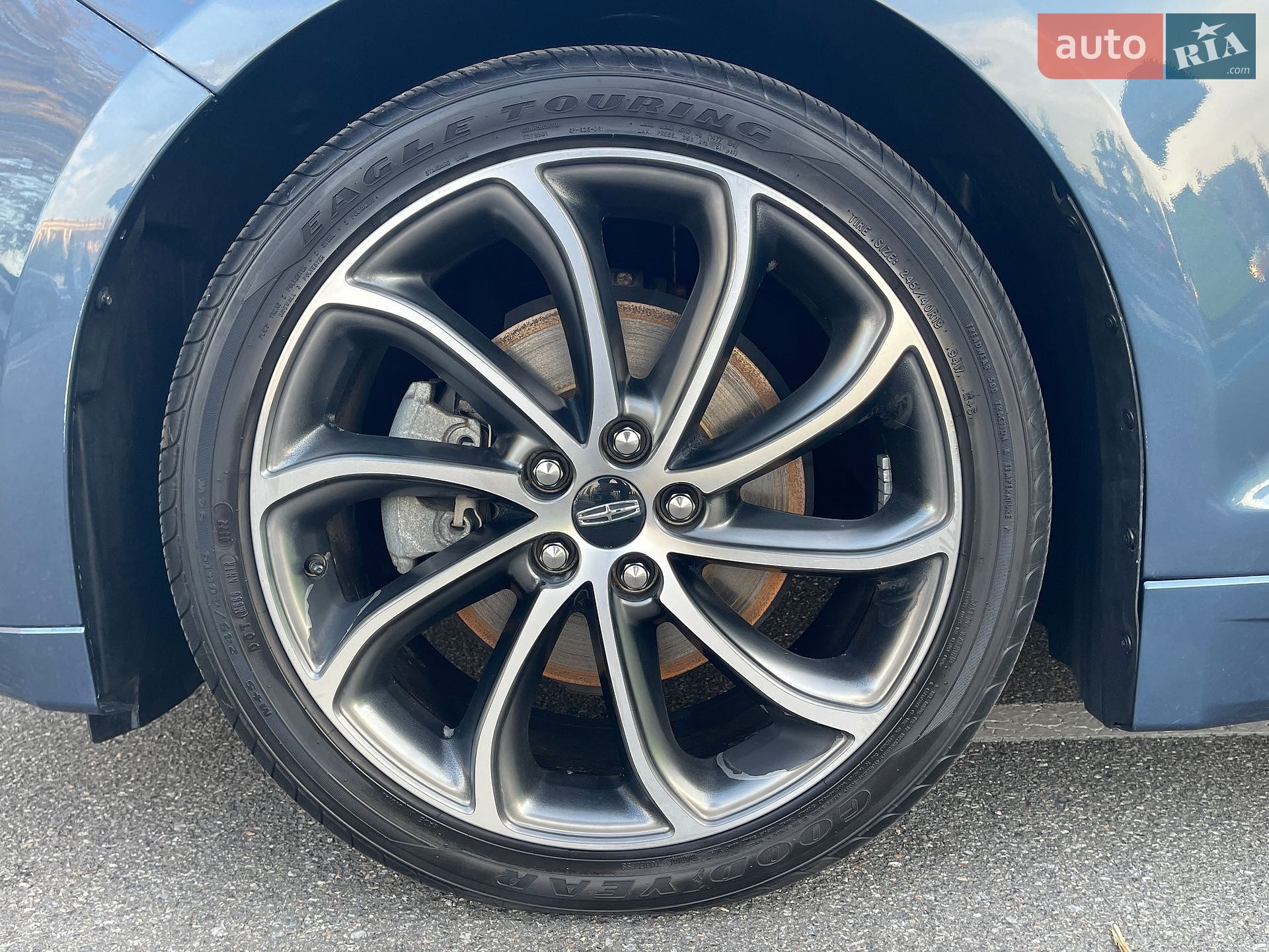 Lincoln MKZ 2019 VIN 3LN6L5LU3KR630736 фото оголошення 44 з 45