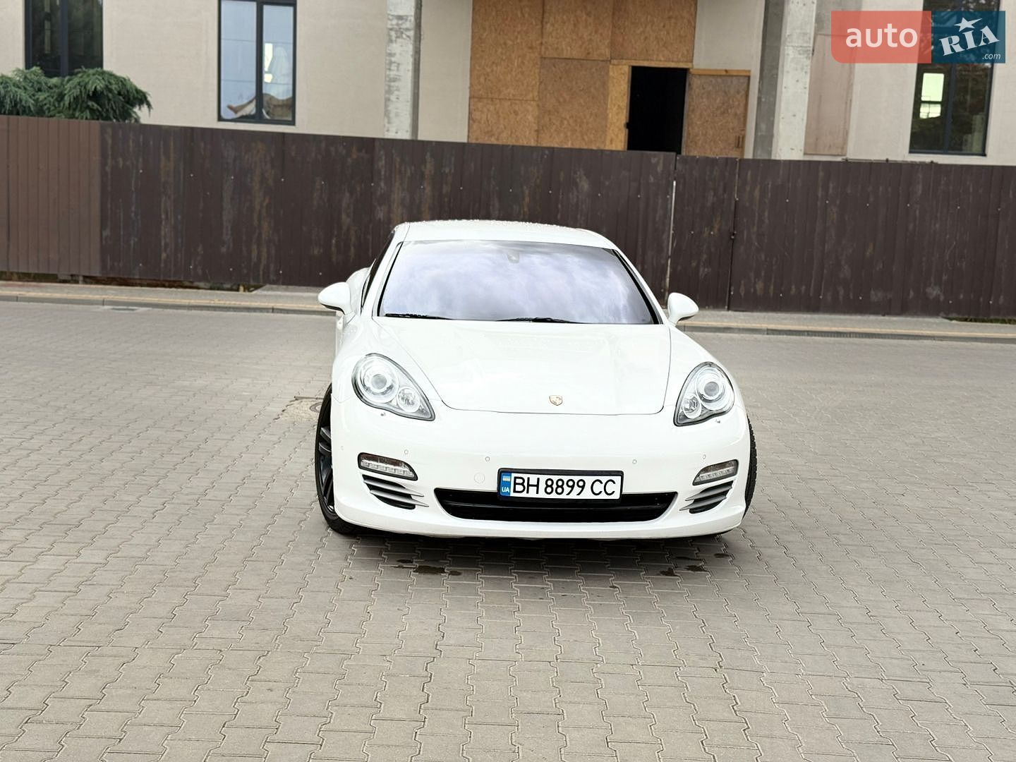 Porsche Panamera 2011 VIN WP0ZZZ97ZAL045946 фото оголошення 4 з 30