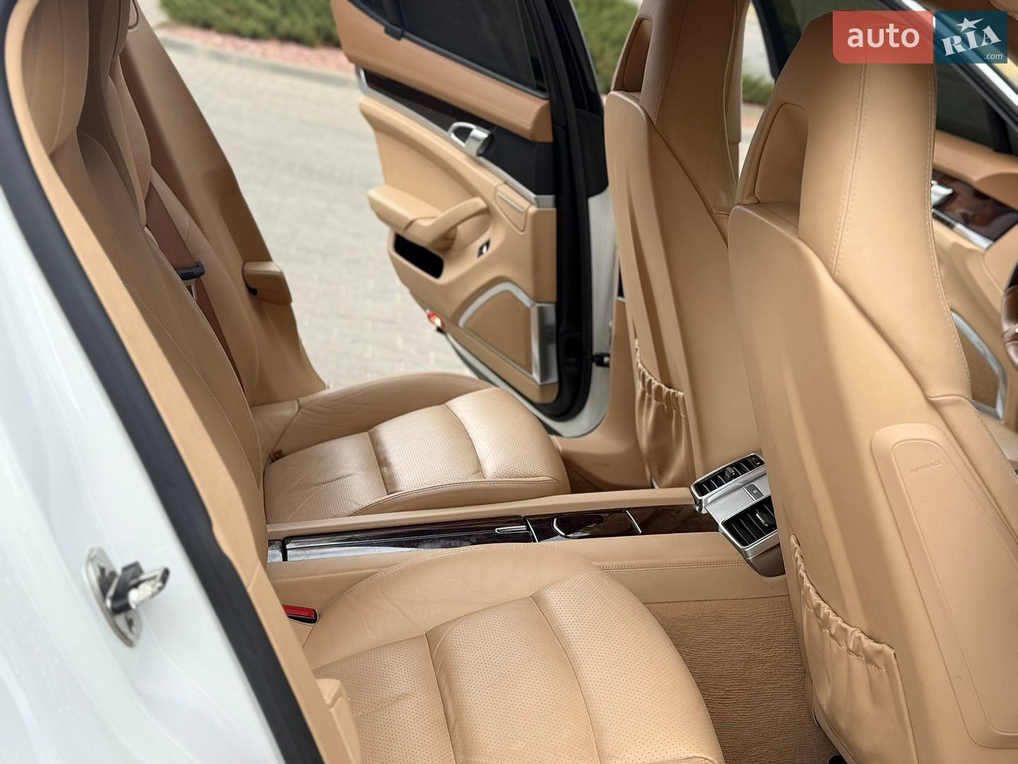 Porsche Panamera 2011 VIN WP0ZZZ97ZAL045946 фото оголошення 23 з 30