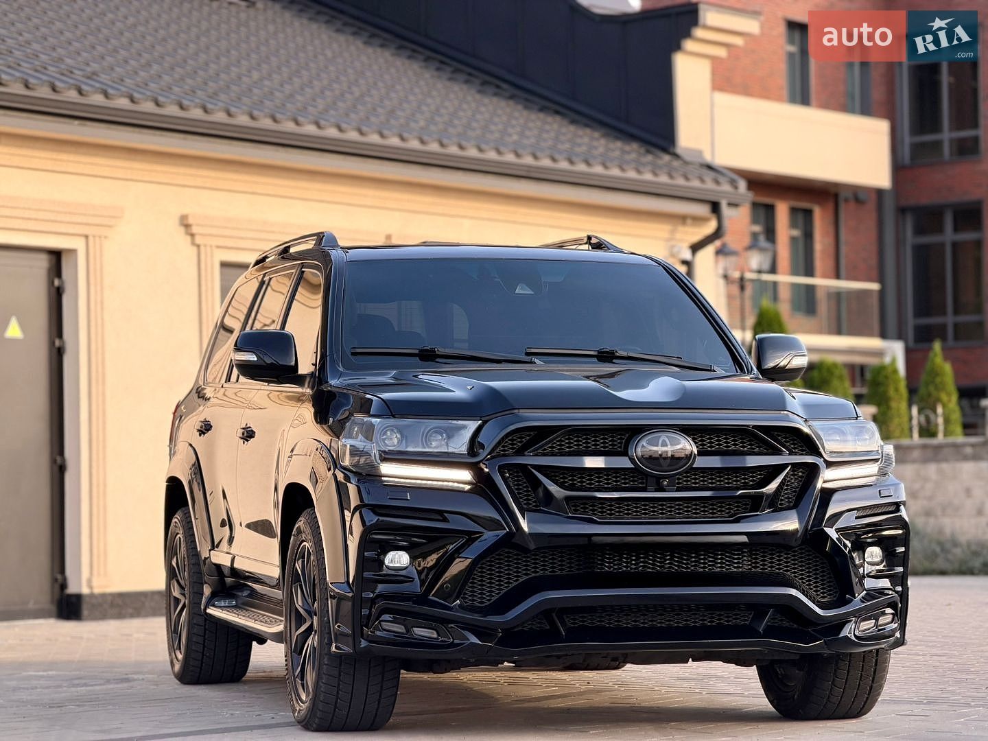 Toyota Land Cruiser 2020 VIN JTMCV02JX04311545 фото оголошення 6 з 74