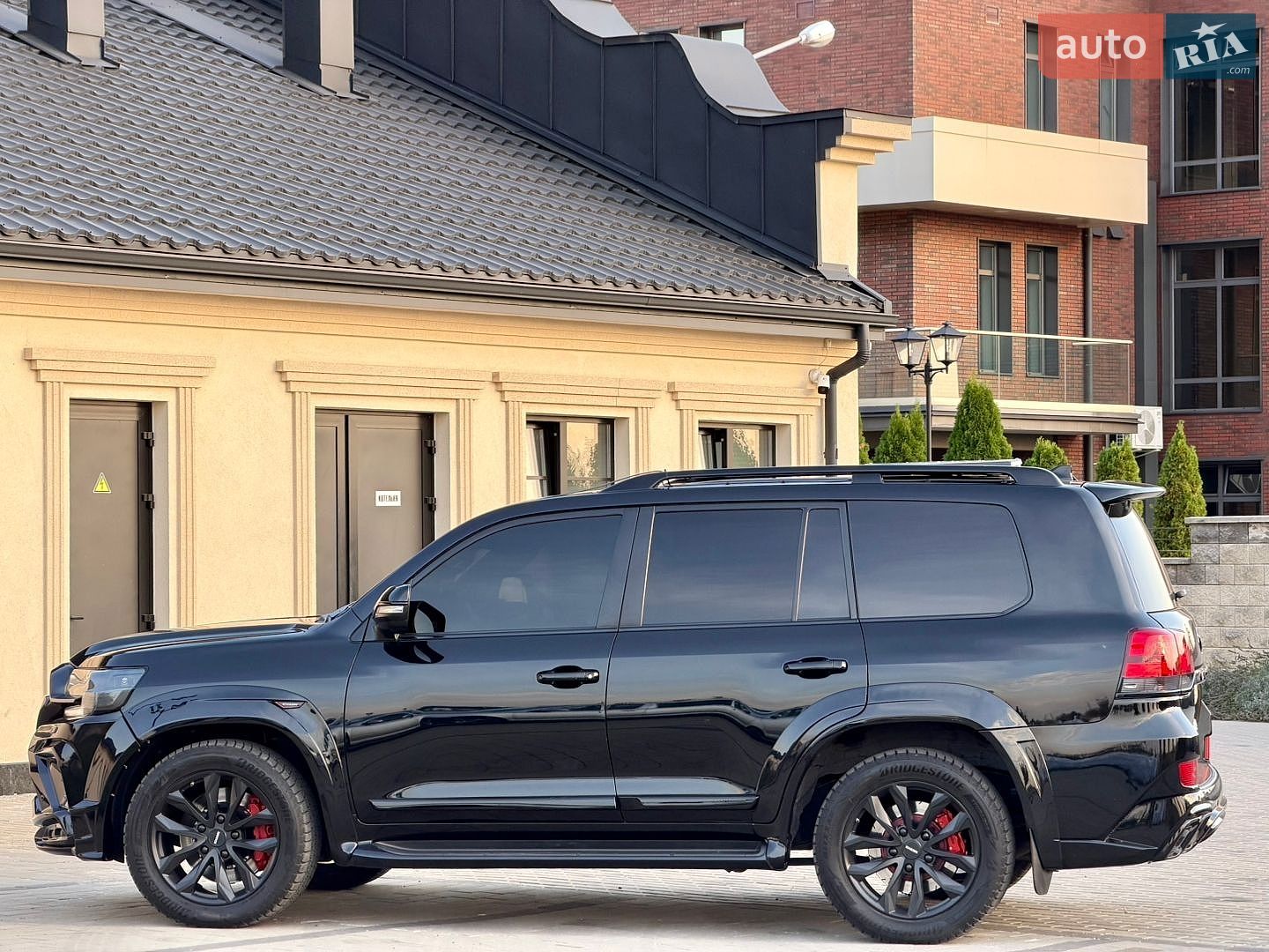 Toyota Land Cruiser 2020 VIN JTMCV02JX04311545 фото оголошення 15 з 74