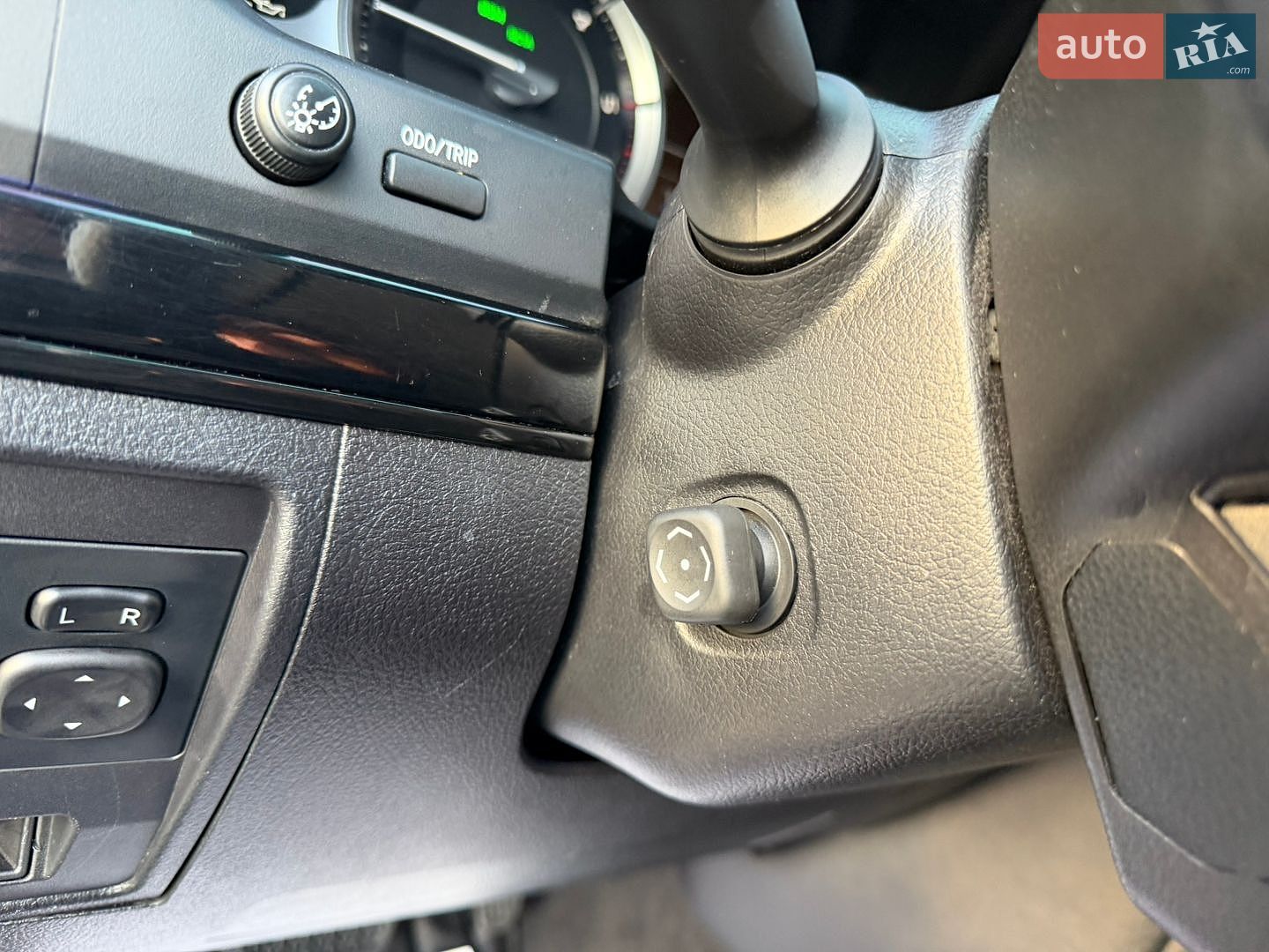 Toyota Land Cruiser 2020 VIN JTMCV02JX04311545 фото оголошення 35 з 74