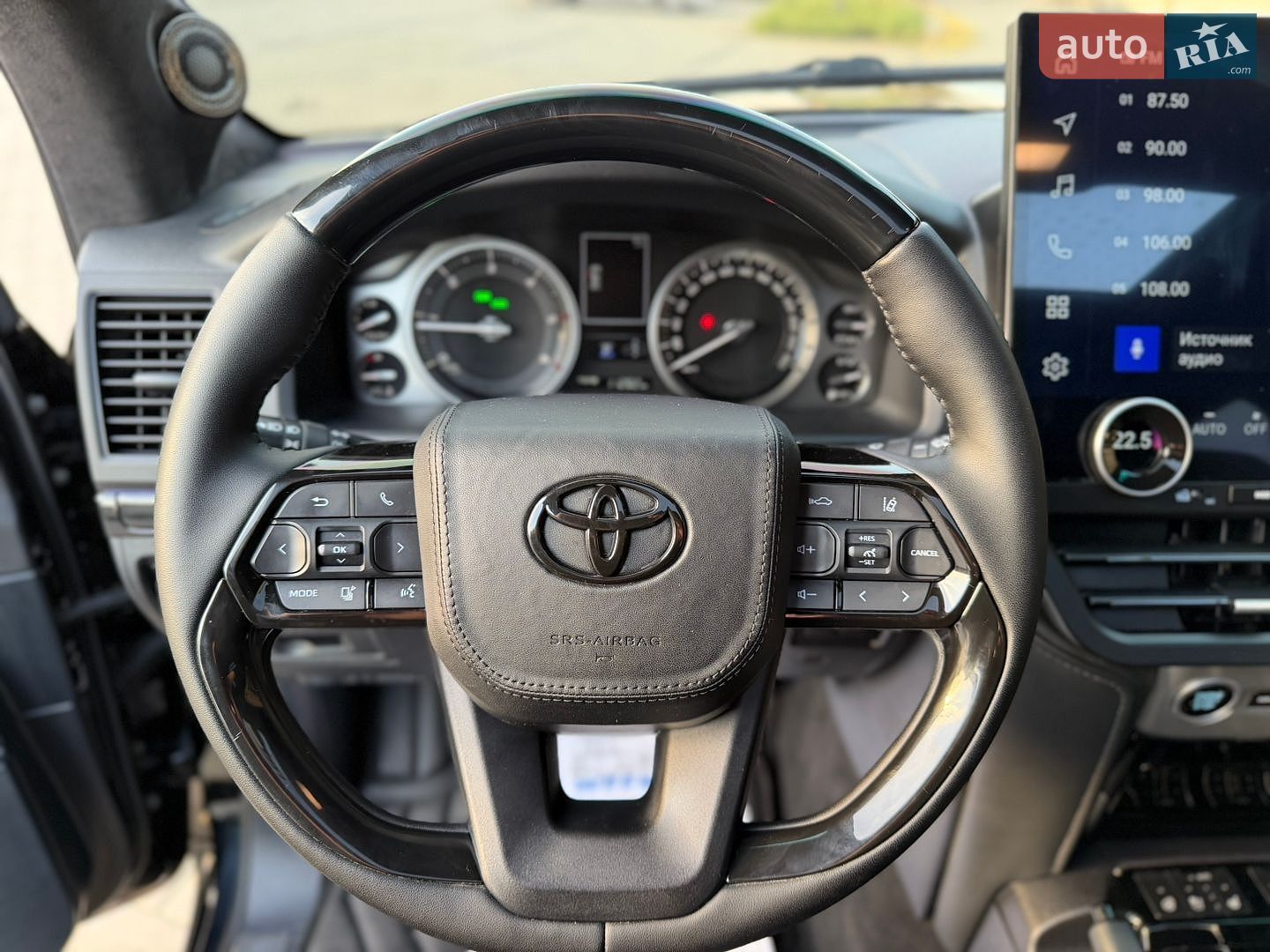 Toyota Land Cruiser 2020 VIN JTMCV02JX04311545 фото оголошення 34 з 74