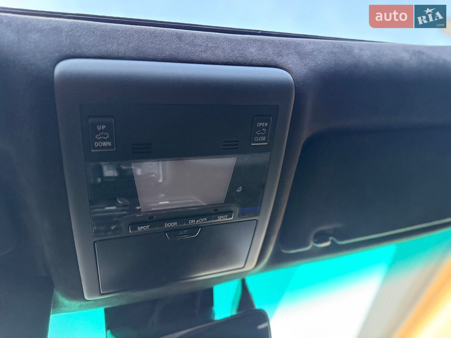 Toyota Land Cruiser 2020 VIN JTMCV02JX04311545 фото оголошення 41 з 74