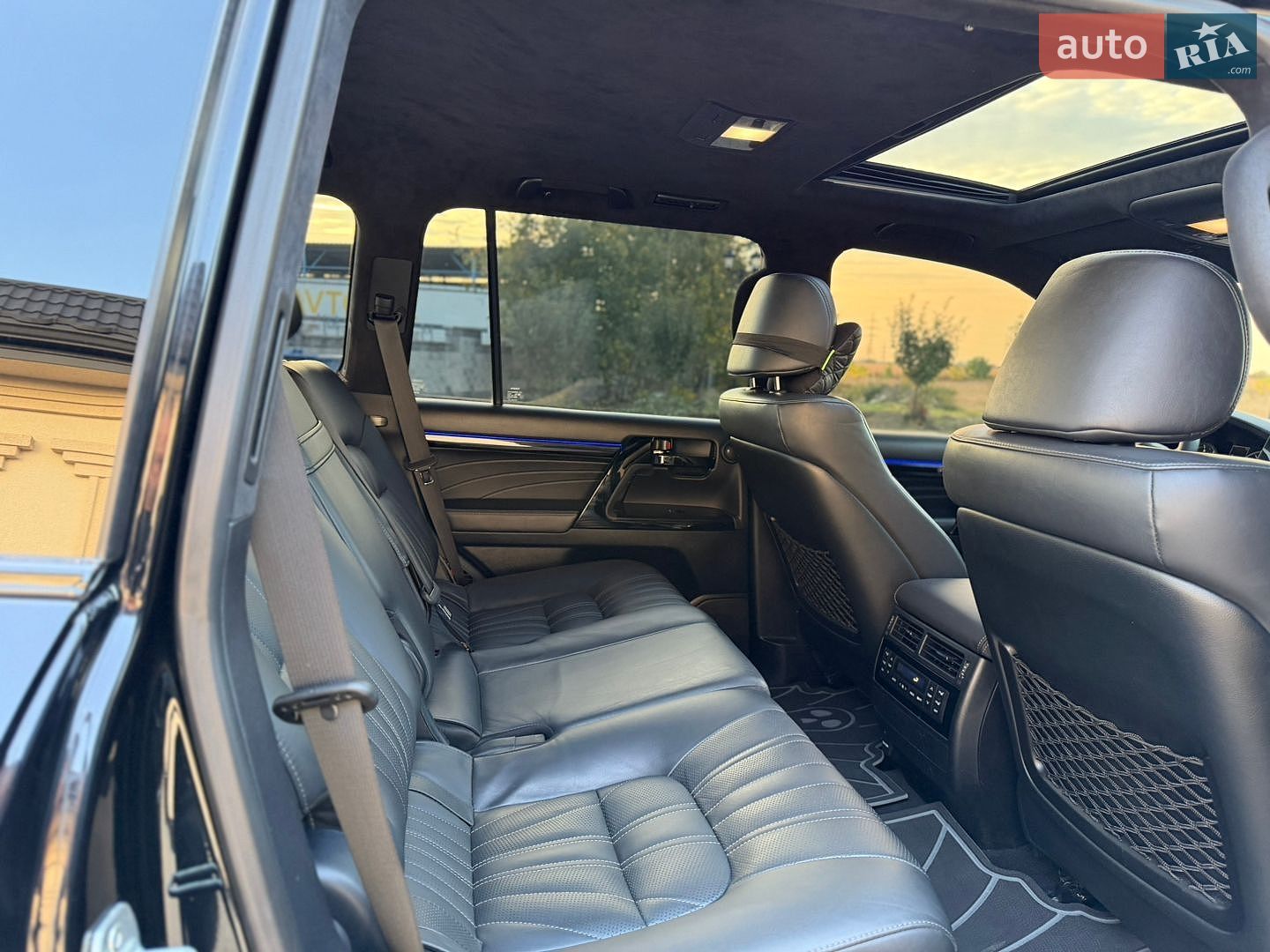 Toyota Land Cruiser 2020 VIN JTMCV02JX04311545 фото оголошення 61 з 74