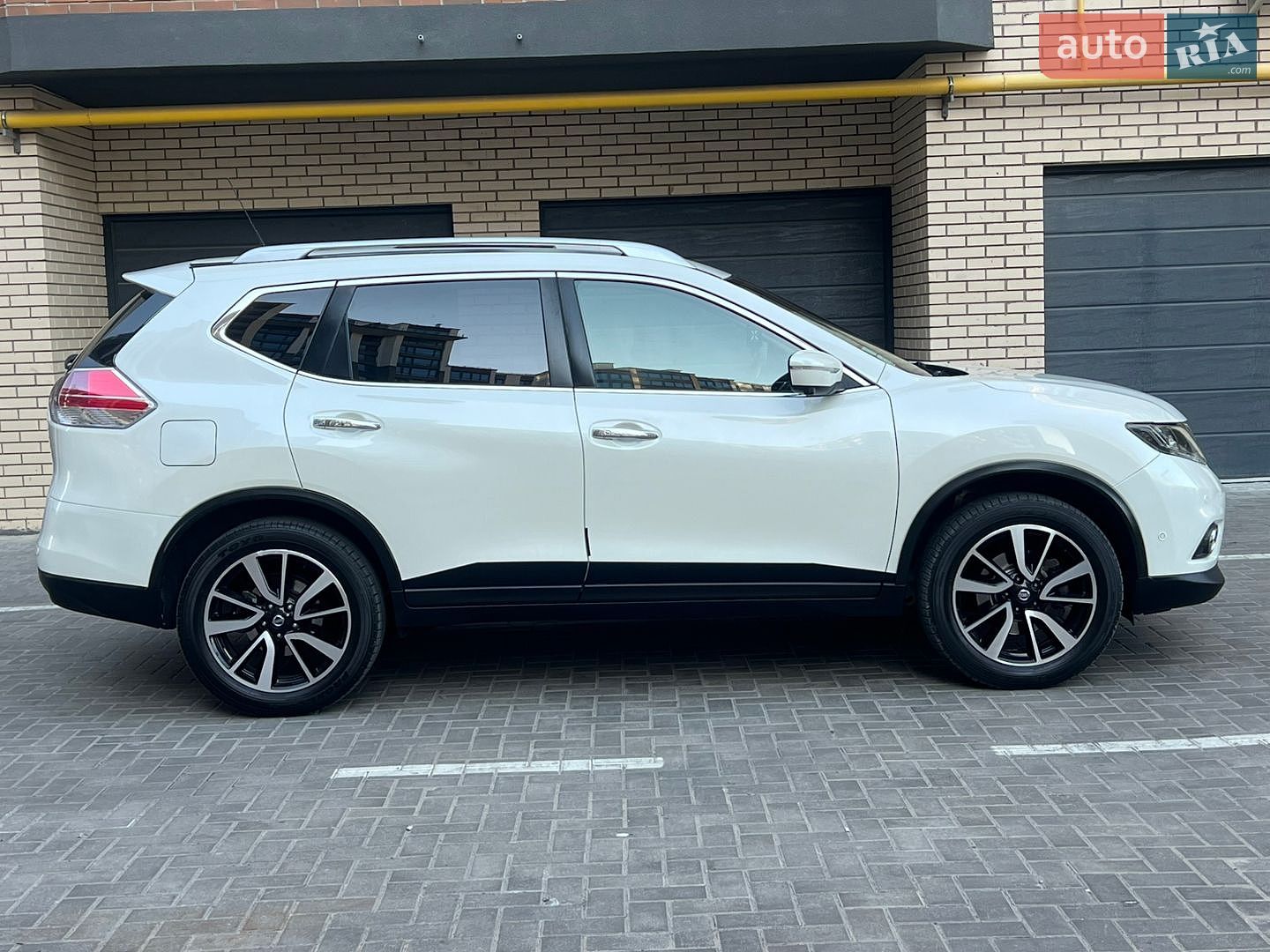 Nissan X-Trail 2017 VIN JNATCAT32U0044447 фото оголошення 10 з 87