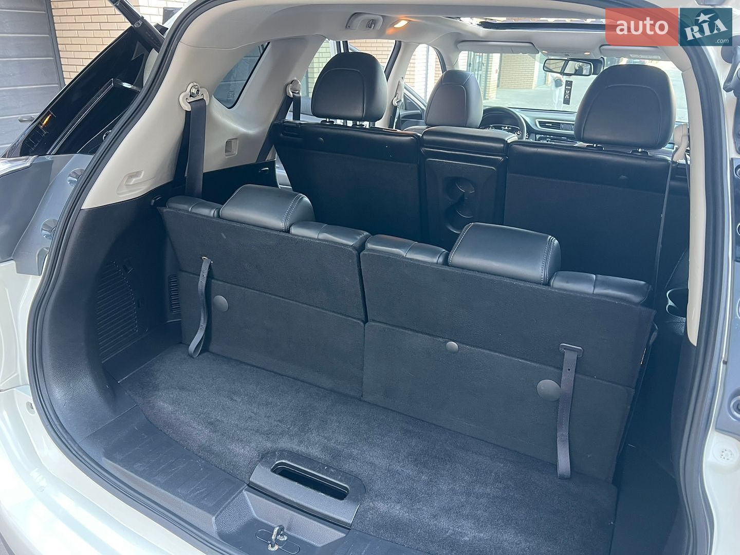 Nissan X-Trail 2017 VIN JNATCAT32U0044447 фото оголошення 55 з 87