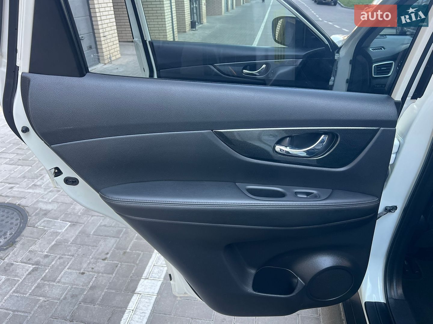 Nissan X-Trail 2017 VIN JNATCAT32U0044447 фото оголошення 56 з 87