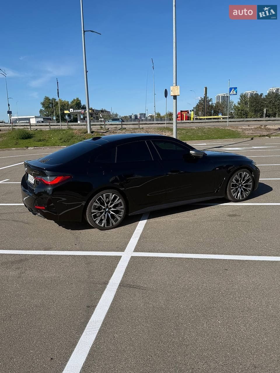 BMW 4 Series Gran Coupe 2021 VIN WBA13AW06NFL99300 фото оголошення 3 з 9