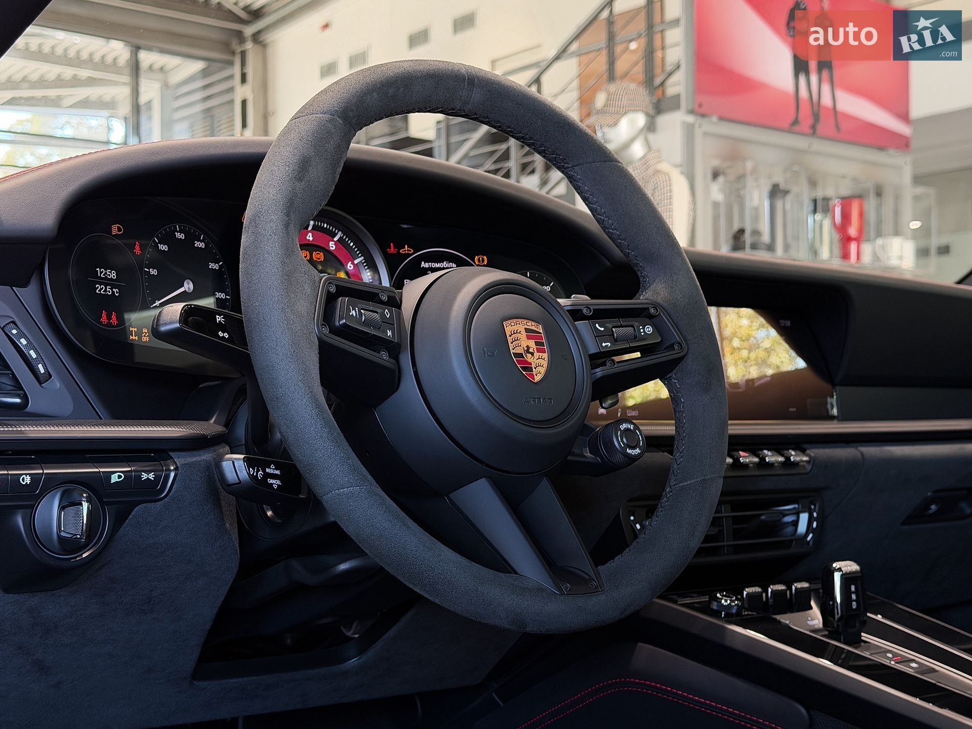 Porsche 911 2024 VIN WP0ZZZ99ZRS281045 фото оголошення 21 з 34