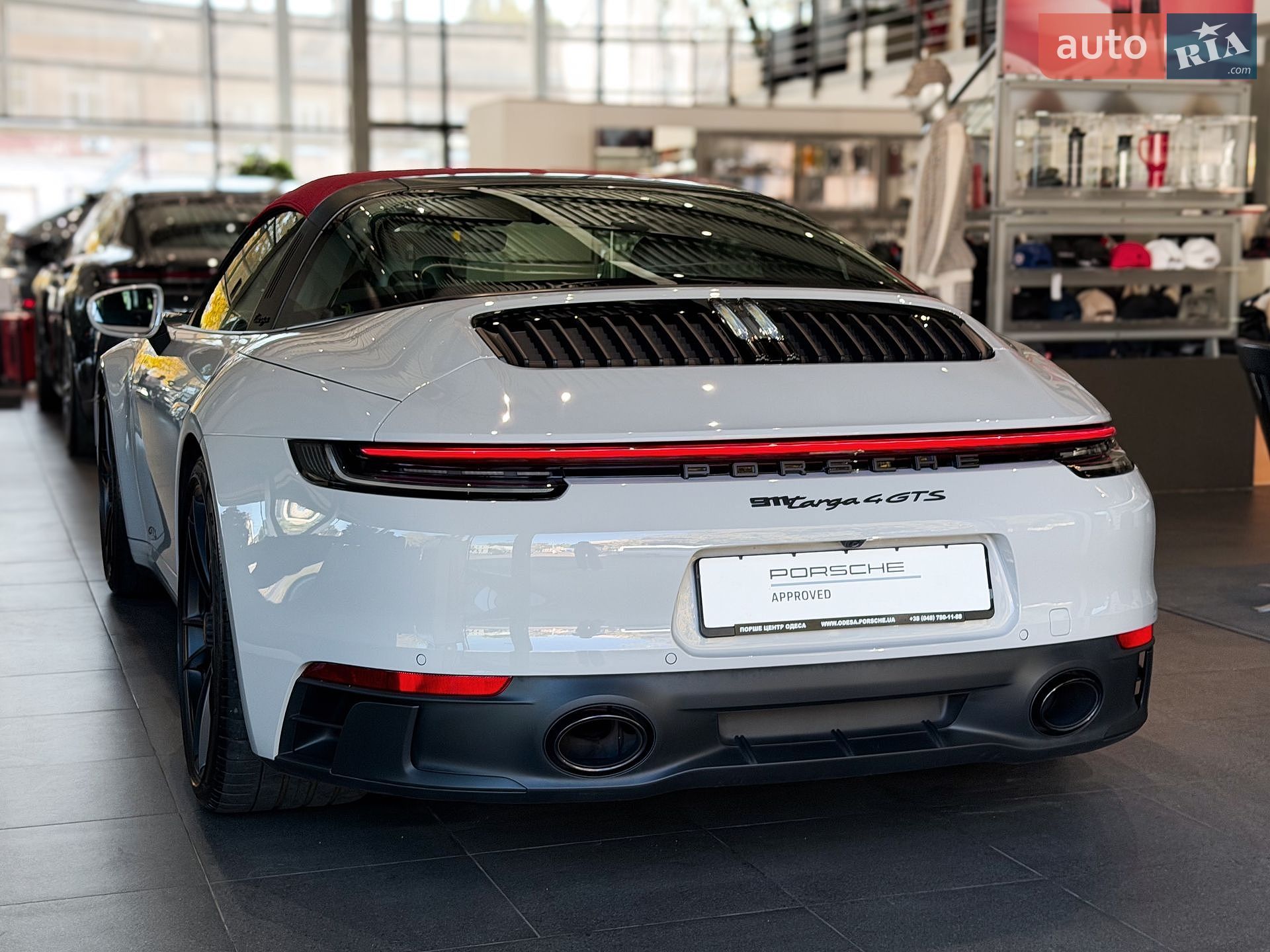 Porsche 911 2024 VIN WP0ZZZ99ZRS281045 фото оголошення 8 з 34