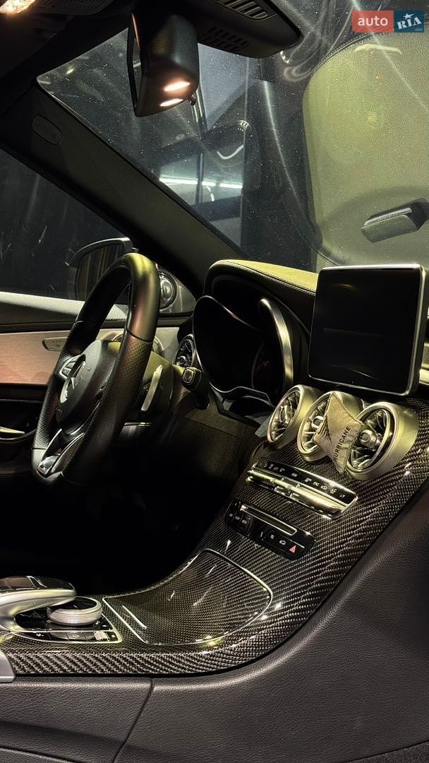 Mercedes-Benz C-Class 2015 VIN WDD2050401R083969 фото оголошення 18 з 20