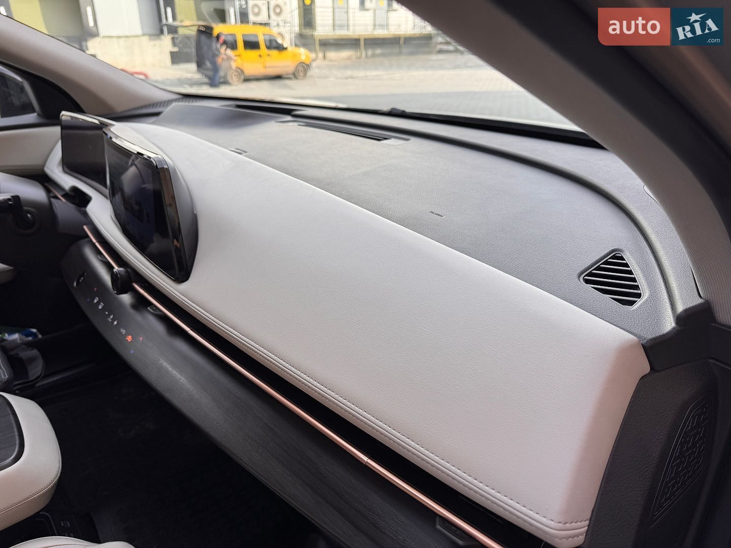 Nissan Ariya 2023 VIN JN1DF0BB8PM710588 фото оголошення 16 з 41