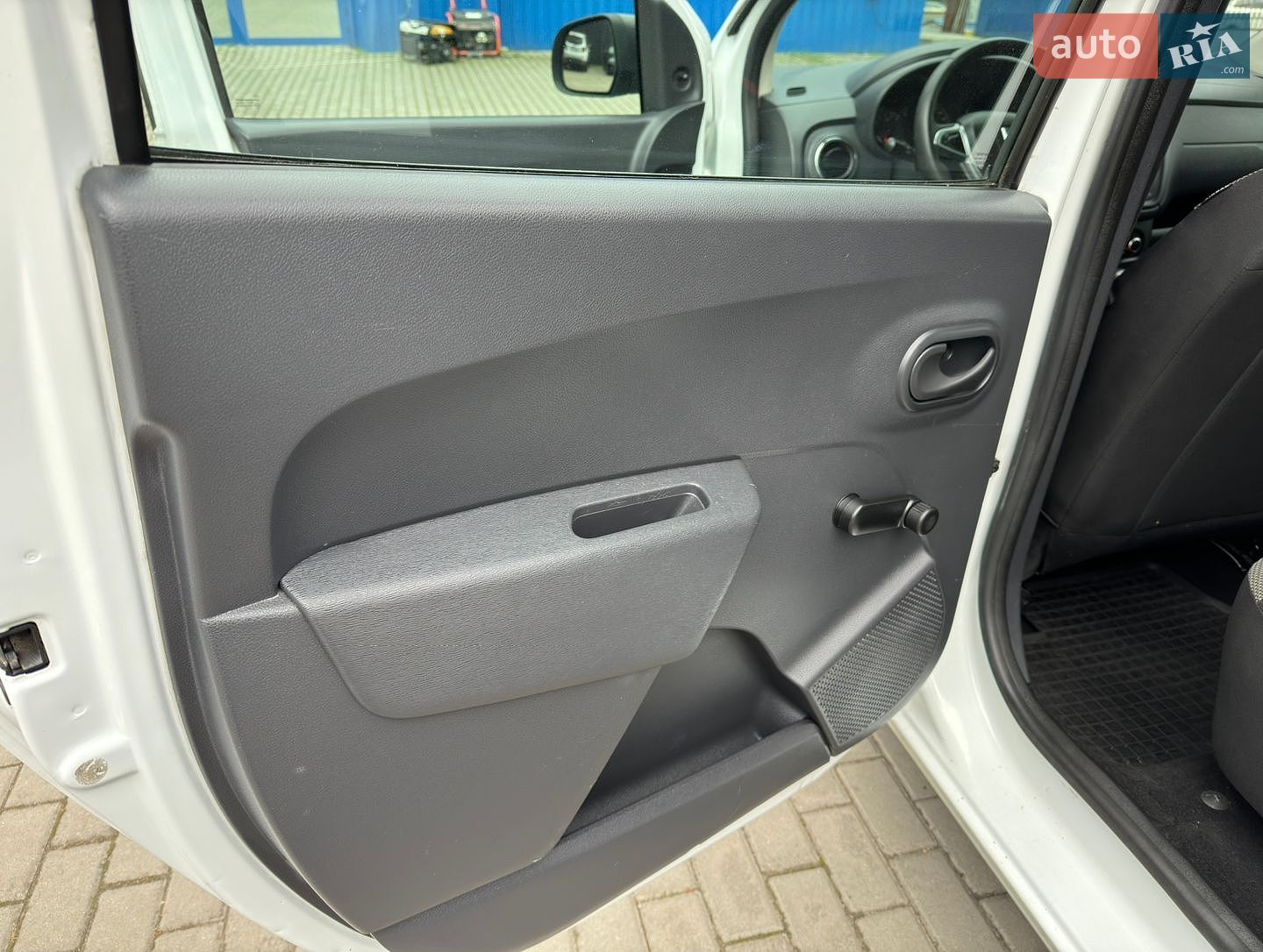Dacia Lodgy 2017 VIN UU1JSDCV557675150 фото оголошення 40 з 58