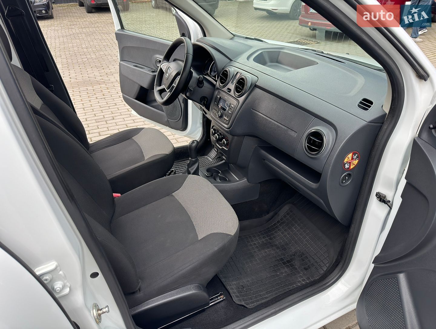 Dacia Lodgy 2017 VIN UU1JSDCV557675150 фото оголошення 47 з 58