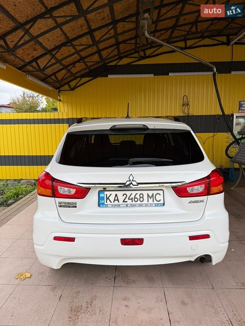 Mitsubishi ASX 2010 VIN JMBXTGA3WBZ001523 фото оголошення 5 з 13