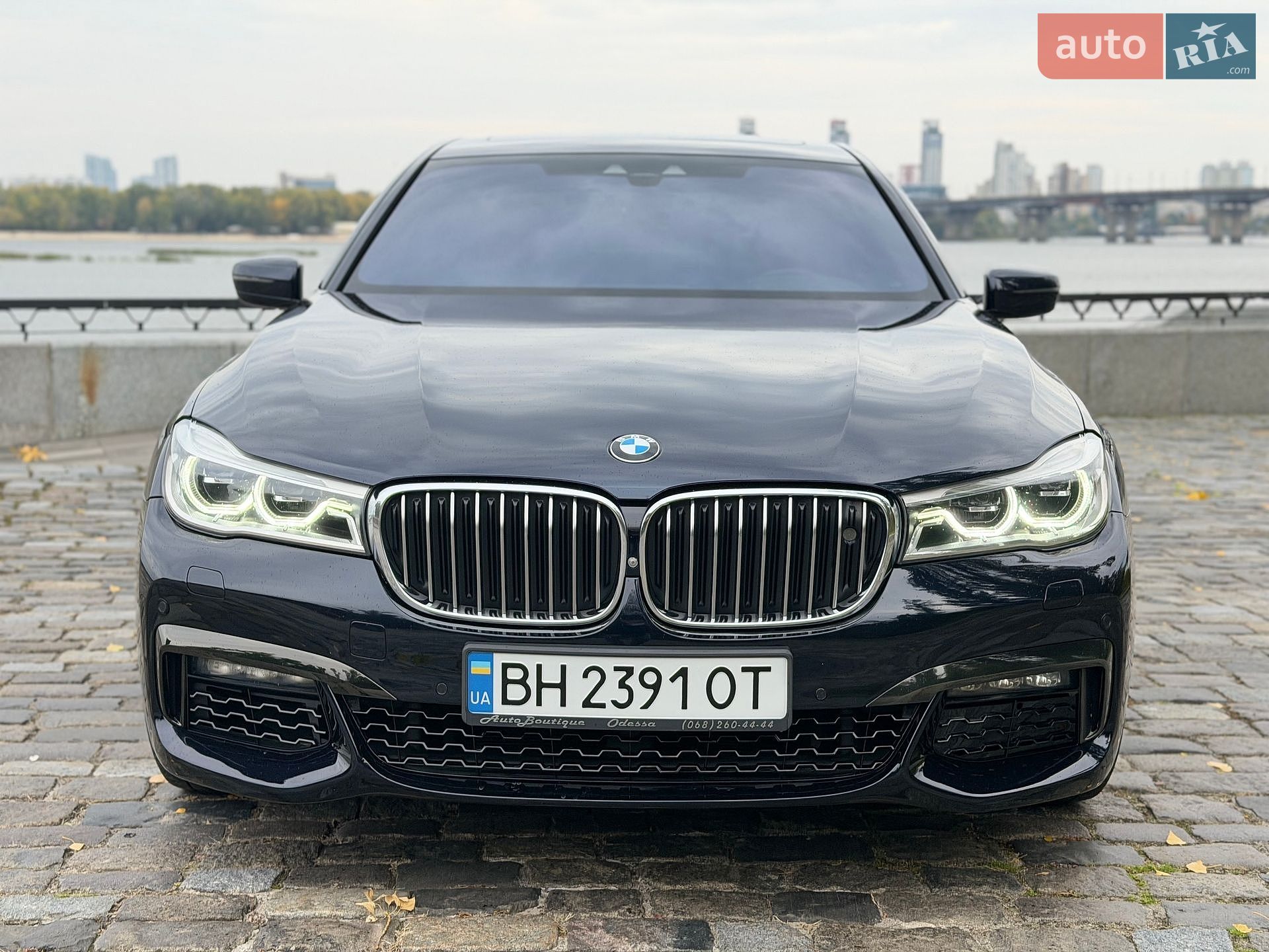 BMW 7 Series 2015 VIN WBA7F21000G381621 фото оголошення 16 з 66